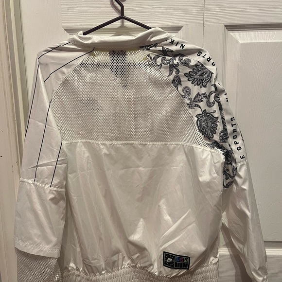 Nike windbreaker - Picture 4 of 5